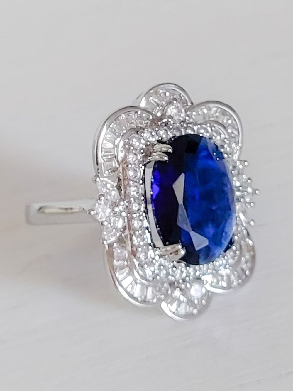 Sz 6 Blue Sapphire-Color Halo Cocktail Ring